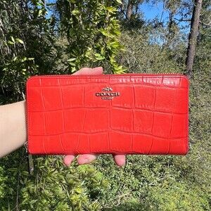 COACH Red Croc Embossed Womens Zip-Around Accordion Wallet *READ DESCRIPTION*